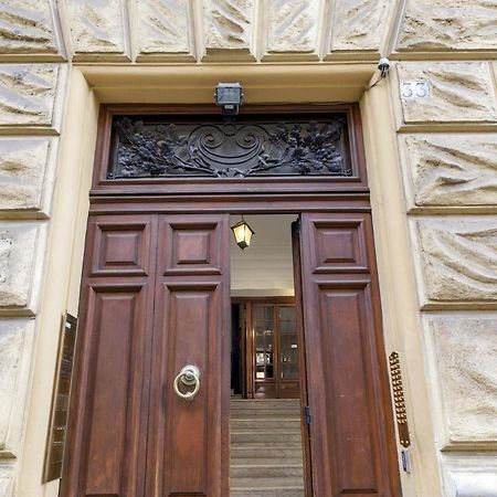 Апартаменты Porta Castello Charme Рим Экстерьер фото